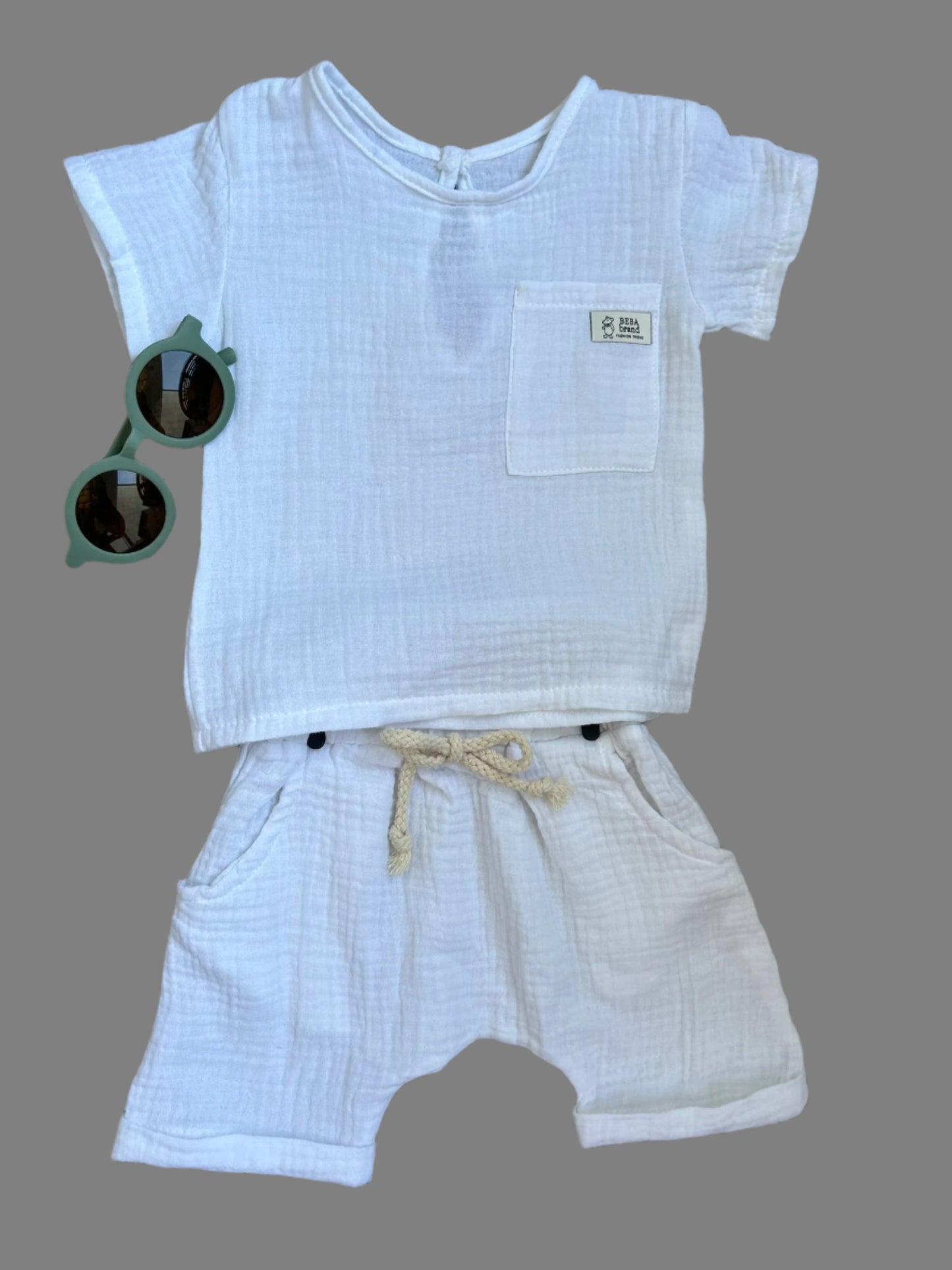 Komplet beli
